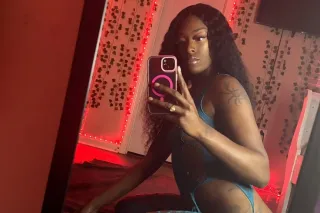 The Best Pussy In Town - 27 - Image 1