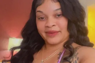 New in town lets meet 💕😈 YOUR ... - Image 2