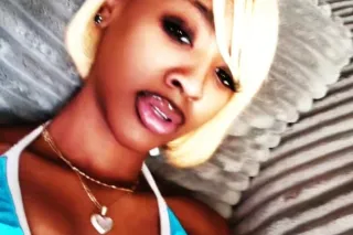 Text Im available now No bare ... - Image 4