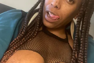 lets party & play!! Favors ava... - Image 3