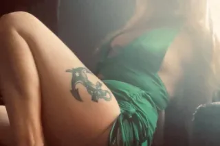 thirsty bunnies drink carrot juice - Image 6