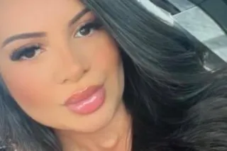 Looking 4 Sum face paint & My Throat & Pussy is ready for some FUN 🤩 - Image 2