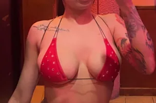 hot latina new in town avalaible - Image 2