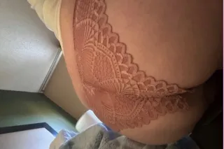 Come see and let a woman show ... - Image 4