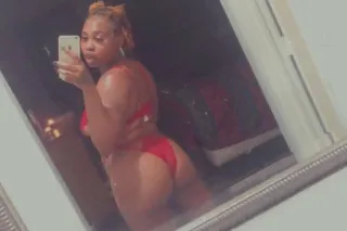 Sexy Exotic EBONY Slut ⭐ jUiCy... - Image 2