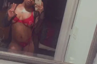 Sexy Exotic EBONY Slut ⭐ jUiCy... - Image 1