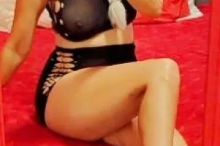 xy Saturday night with Taylor 🔥Boys, I’m in Clearwater tonight—just for you. Video chats, exclusive pics, and private videos—don’t wait—I'm here now. Let’s make it unforgettable. 😈 MO - Image 8