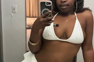 Sweeter Than a Box of Chocolat... - Image 3