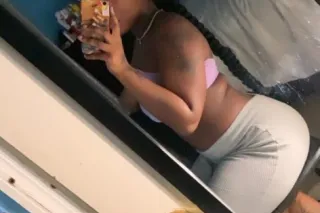 $60 Head deals CARPLAY ONLY - ... - Image 2