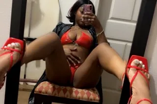 EARLY MORNING DEALS 💦💋COME SAY... - Image 4