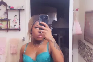 VDay Specials 💗 Juicy Tight Ch... - Image 4