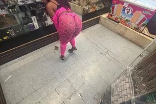 SEXY THICK EBONY - 24 - Image 1