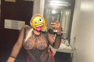 NEW IN TOWN! 🍫 UPSCALE EBONY QUEEN - Image 5