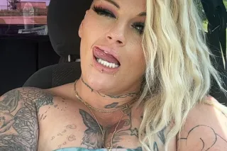 wanna play with me! 2 girl spe... - Image 2