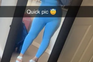 thick n juicy latina - Image 1