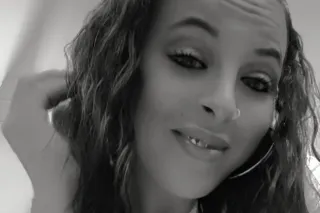 Brunette headed Bhaddie - Image 7