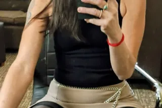 cutie with a booty - Image 8