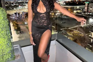 Hottie with a body Reviewed AND REAL - Image 8