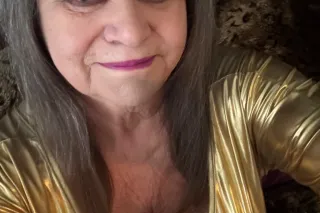 Visit me for some sexy fun on satin sheets! - Image 1