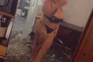 COME SEE ME (🚫BARE)🫵🏾🫶🏾 ❤Exoti... - Image 4