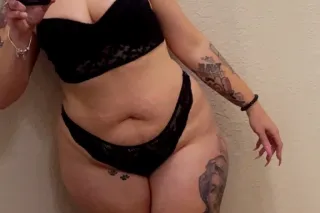 HAPPY FREAKY FRIDAY 🍑🍆💦😛🤗with ... - Image 1