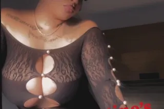 come fuck me and my sister in our ass double trouble THE TWINS #real sisters 🌈 - Image 6