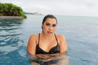 Valentine’s Day May Be Over… But I’m Still Here, Still Sweet, and Still the Best Part of Your Weekend 💋✨ - Image 1