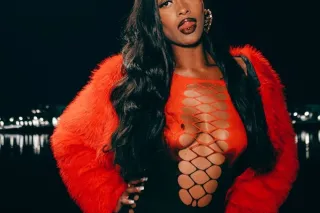 Cuban Princess👑💋 2 Girl specia... - Image 1