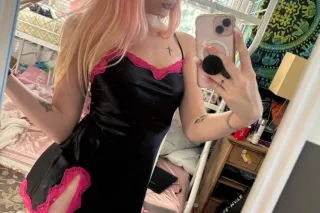 SEXY TALL BUNNY WANTS TO KNOW ... - Image 3