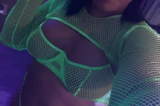 🫦🫦🚨😍FUN SIZED CUBAN PRINCESS🎁🎊... - Image 4