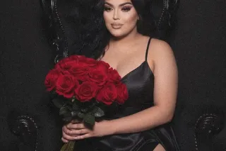 NEW AND YOUNG💋 MOST DESIRED - Image 5