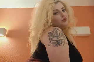 GFE...Blonde, Bold and impossible to forget $100 special - Image 7