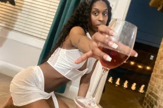 come play😍doing incalls hotel ... - Image 4