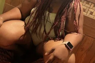 🔥🔥Sexy Milf🔥🔥 ASK ME ABOUT MY ... - Image 1