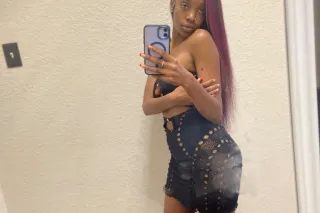 OUTCALLS ONLY 💋 - 21 - Image 1