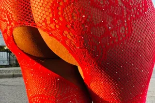 New To Town Lets Have Some Fun... - Image 4