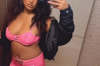 Thick Asian Baby 💋 In/Out Available Now 📲 Cardates Available Also - Image 7