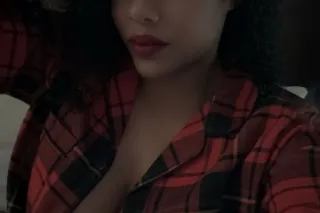 hey bae im available this Satu... - Image 1