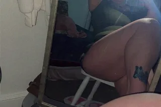 PURE BLONDE TEMPTATION 🫦⭐Potts... - Image 4