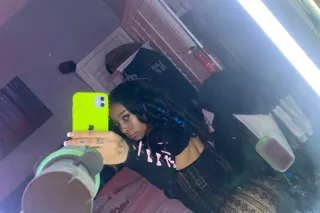 XOXOLUVRGURL - 21 - Image 3