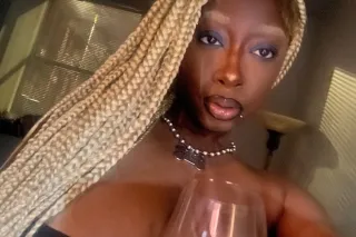 Outcalls Available Now! - 20 - Image 4