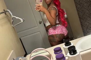 🍯 Come Get This Petite, Curvy,... - Image 2