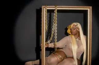 (New in Town ) ONLY HHR VISITS... - Image 4