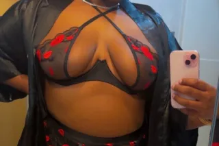 🍫 Gorgeous Melting Pot 🍫💦💯 Big... - Image 1