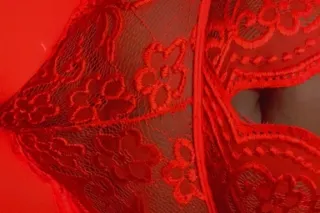 ⚠ IT GETS SLIPPERY WHEN WET 🌊💦... - Image 3