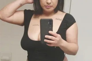 **LETS VERY KICK OFF RHE WEEK RIGHT SO CUM AND PLAY** QV80 - Image 5