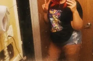 35 and up only! are you up bored, horny and scrolling the ads well you clicked the best! come on baby let me give you this nyquil you gonna sleep good after seeing me! - Image 8