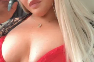 Come get this blonde slut 😋 - ... - Image 4