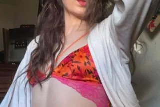 INCALL STRIP ❤ Super Petite Do... - Image 2