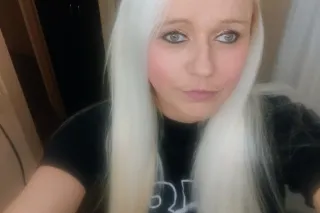 VERY TRUE HARD CORE SNOW BUNNIE BUT I LOVE ALL AGES AND I LOVE ALL RACES I HAVE A HILTON. (NEED RIDE FROM SOUTH TO AIRPORT WILL GIVE GREAT DEAL ON RATE & EXTRA TIME ASAP PLZ - Image 5